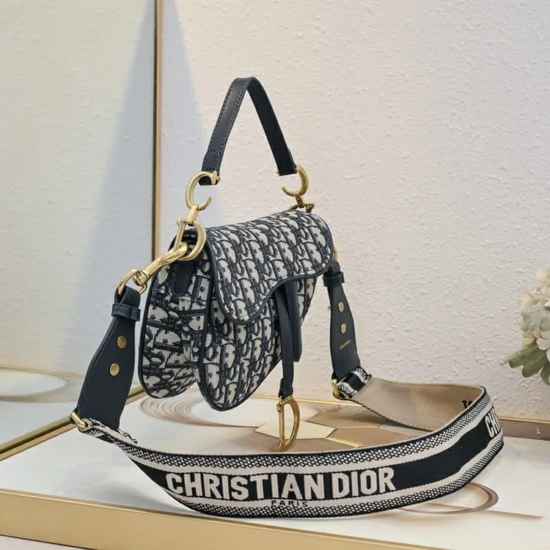 christian dior aaa qualite mini sac a main pour femme s_1223a021